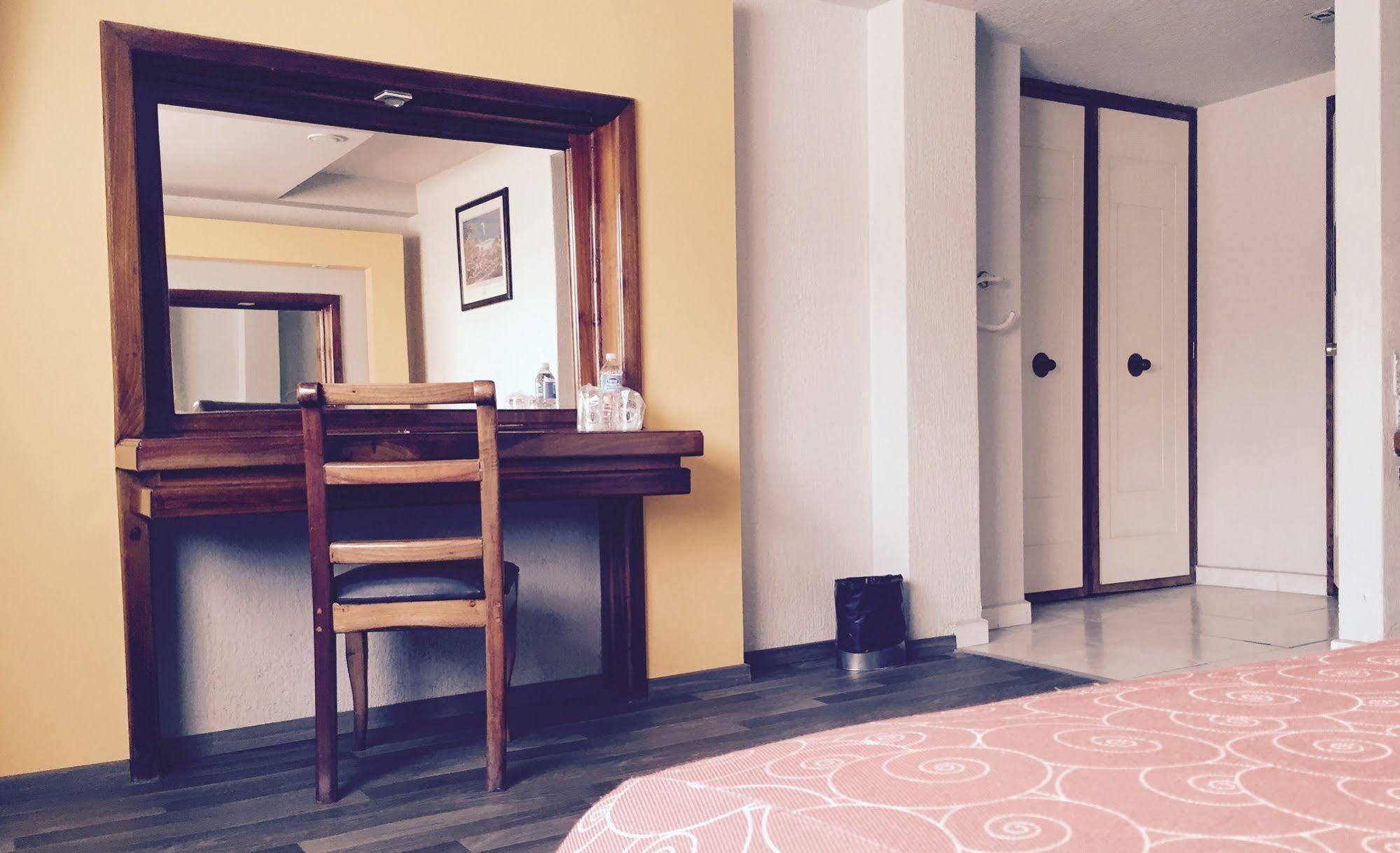 מקסיקו סיטי Hotel Mina מראה חיצוני תמונה